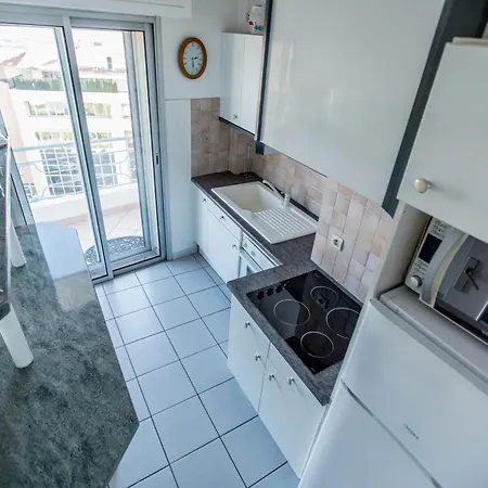 Very View By Connexion *