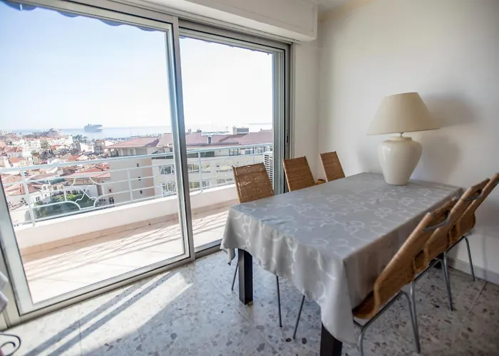 Very View By Connexion Daire *